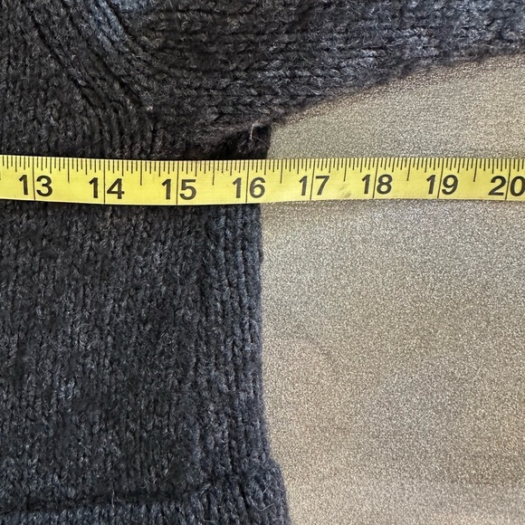 Ann Taylor LOFT Women's Wool Double-breasted Cardigan Sweater (862) - Picture 9 of 12